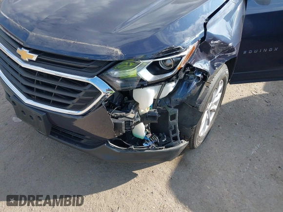2018 Chevrolet Equinox LT with VIN 3GNAXSEV3JL393567, listed as a IAAI auction lot 40687133 with 60,658 mi miles. Bid and sale history available at carsss.com. Image 6.