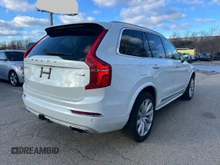 2016 Volvo XC90 T6 Inscription with VIN YV4A22PL4G1083914, listed as a Copart auction lot 52651025 with 178,477 mi miles and Clean Title. Bid and sale history available at carsss.com. Image 4.