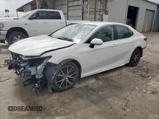 2023 Toyota Camry SE with VIN 4T1G11AK7PU747417, listed as a Copart auction lot 59032395 with 60,515 mi miles and Salvage title. Bid and sale history available at DreamBid. Image 1.