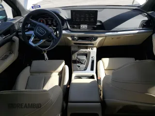 2025 Audi Q5 S line Premium z VIN WA1GAAFYXS2023169, wystawiony jako Copart lot #48351065 z przebiegiem 6 012 mil mil oraz Czysty tytuł • Clean title. Historia ofert i sprzedaży dostępna na DreamBid. Obrazek 8.