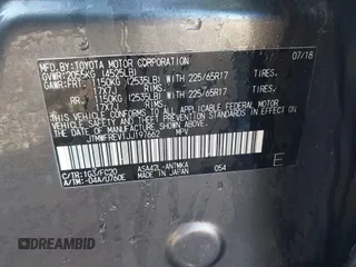 2018 Toyota RAV4 XLE z VIN JTMWFREV1JJ197662, wystawiony jako IAAI lot #42167382 z przebiegiem 64 826 mil mil oraz . Historia ofert i sprzedaży dostępna na DreamBid. Obrazek 9.