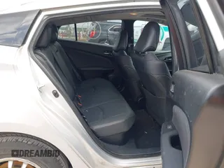 2016 Toyota Prius Four z VIN JTDKARFU5G3008768, wystawiony jako IAAI lot #42125504 z przebiegiem 164 229 mil mil oraz . Historia ofert i sprzedaży dostępna na DreamBid. Obrazek 8.