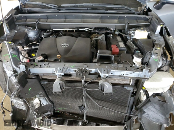 2020 Toyota Highlander LE with VIN 5TDBZRBH2LS026347, listed as a Copart auction lot 54532345 with 27,339 mi miles and Salvage title. Bid and sale history available at DreamBid. Image 12.