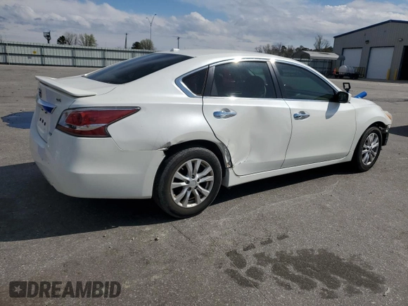 2014 Nissan Altima 2.5 with VIN 1N4AL3AP5EC139528, listed as a Copart auction lot 49589055 with 111,761 mi miles and Salvage Title. Bid and sale history available at carsss.com. Image 3.