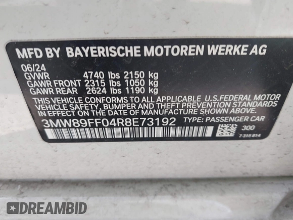 2024 BMW 3 Series 330i xDrive with VIN 3MW89FF04R8E73192, listed as a IAAI auction lot 41781977 with 4,124 mi miles. Bid and sale history available at carsss.com. Image 9.