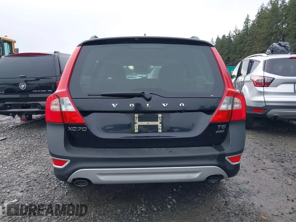 2012 Volvo XC70 T6 with VIN YV4902BZ9C1142969, listed as a IAAI auction lot 41750918 with 124,322 mi miles and . Bid and sale history available at DreamBid. Image 16.