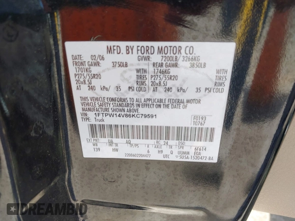 2006 Ford F-150 XLT with VIN 1FTPW14V86KC79591, listed as a IAAI auction lot 41917986 with 271,759 mi miles. Bid and sale history available at carsss.com. Image 9.