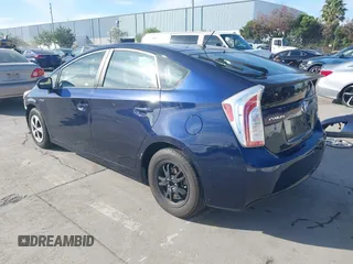 2015 Toyota Prius Four with VIN JTDKN3DU0F0473415, listed as a IAAI auction lot 42008750 with 87,760 mi miles. Bid and sale history available at carsss.com. Image 3.