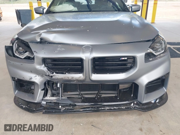 2024 BMW M2 z VIN 3MF13DM08R8E83248, wystawiony jako IAAI lot #42272913 z przebiegiem 4 647 mil mil oraz . Historia ofert i sprzedaży dostępna na DreamBid. Obrazek 6.