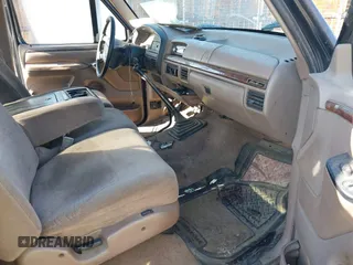 1996 Ford F-150 with VIN 1FTEX14N0TKA41914, listed as a IAAI auction lot 41724340 with 158,652 mi miles. Bid and sale history available at carsss.com. Image 5.