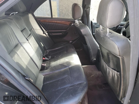 1999 Mercedes-Benz C 230/260/280/320 with VIN WDBHA24G8XA682177, listed as a Copart auction lot 89120755 with 204,353 mi miles and Clean Title. Bid and sale history available at carsss.com. Image 10.