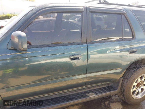 1998 Toyota 4Runner SR5 with VIN JT3HN86R3W0170519, listed as a IAAI auction lot 41894136 with 185,261 mi miles and . Bid and sale history available at DreamBid. Image 14.