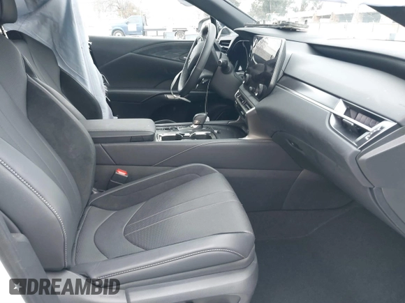 2024 Lexus RX 500h F Sport Performance z VIN 2T2BCMEA4RC016032, wystawiony jako IAAI lot #41464306 z przebiegiem 13 338 mil mil oraz . Historia ofert i sprzedaży dostępna na DreamBid. Obrazek 5.