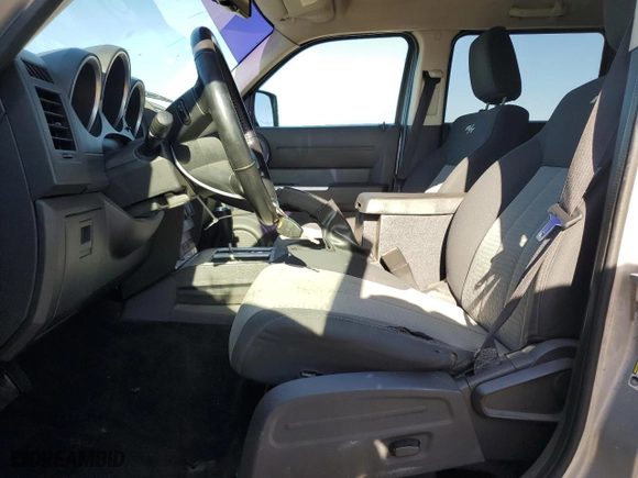 2007 Dodge Nitro R/T with VIN 1D8GT58637W655936, listed as a Copart auction lot 41632345 with 218,133 mi miles and Salvage Title. Bid and sale history available at carsss.com. Image 7.