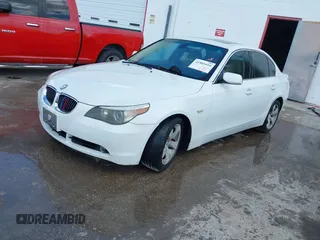 2007 BMW 5 Series 530i with VIN WBANE73587CM49651, listed as a IAAI auction lot 41901010 with 146,053 mi miles. Bid and sale history available at carsss.com. Image 2.