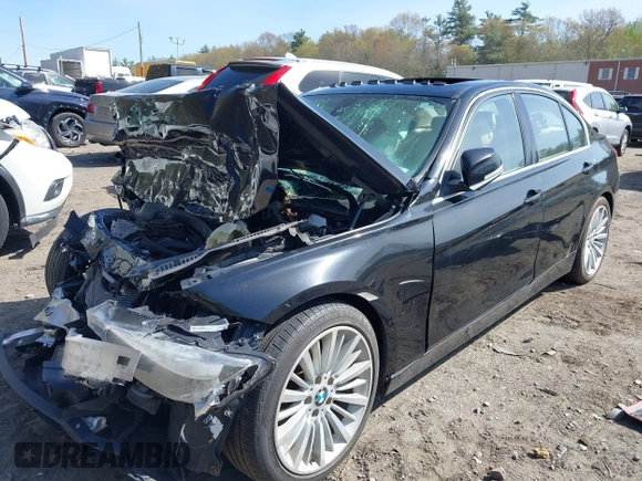 2014 BMW 3 Series 328i xDrive с VIN WBA3B5C54EP543441, выставлен на аукционе IAAI как лот 42144984 с пробегом Не указан миль и . История ставок и продаж доступна на DreamBid. Изображение 2.