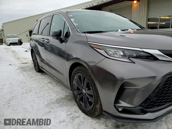2022 Toyota Sienna XSE z VIN 5TDDRKEC6NS117060, wystawiony jako Copart lot #88407765 z przebiegiem 51 886 mil mil oraz Szkoda całkowita • Salvage title. Historia ofert i sprzedaży dostępna na DreamBid. Obrazek 11.