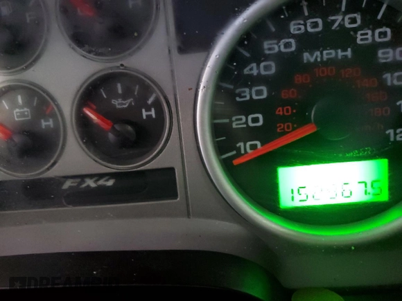 2008 Ford F-150 XLT with VIN 1FTPX04528KC03701, listed as a Copart auction lot 86732584 with 152,967 mi miles and Salvage title. Bid and sale history available at DreamBid. Image 9.