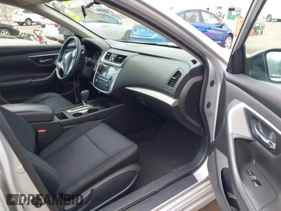 2016 Nissan Altima SR with VIN 1N4AL3AP4GC120813, listed as a IAAI auction lot 41974716 with 119,527 mi miles and . Bid and sale history available at DreamBid. Image 5.