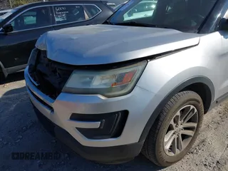 2016 Ford Explorer with VIN 1FM5K8B89GGB15484, listed as a IAAI auction lot 41653792 with 125,074 mi miles and . Bid and sale history available at carsss.com. Image 6.