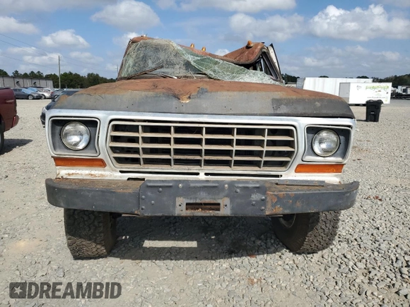 1979 Ford F-150 с VIN F26SUFC4918, выставлен на аукционе Copart как лот 76140314 с пробегом 84 607 миль миль и Списание • Salvage title. История ставок и продаж доступна на DreamBid. Изображение 5.