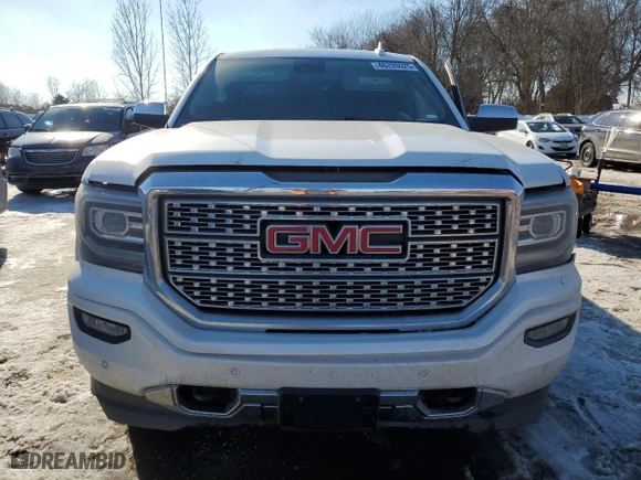 2018 GMC Sierra 1500 Denali with VIN 3GTU2PEC0JG122927, listed as a Copart auction lot 46299025 with 147,609 mi miles and Clean Title. Bid and sale history available at carsss.com. Image 5.