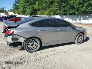 2015 Chrysler 200 Limited z VIN 1C3CCCAB8FN741695, wystawiony jako Copart lot #58062015 z przebiegiem Nie podano mil oraz Szkody całkowita. Historia ofert i sprzedaży dostępna na DreamBid. Obrazek 3.