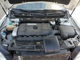 2013 Volvo XC90 R-Design with VIN YV4952CF7D1636660, listed as a Copart auction lot 76814054 with 142,928 mi miles and Clean Title. Bid and sale history available at DreamBid. Image 12.