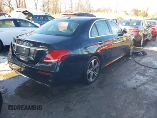 2018 Mercedes-Benz E 300 with VIN WDDZF4KB5JA365156, listed as a IAAI auction lot 41261324 with 73,718 mi miles and . Bid and sale history available at DreamBid. Image 4.