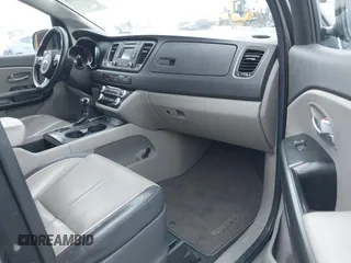 2016 Kia Sedona LX with VIN KNDMB5C19G6210620, listed as a IAAI auction lot 41485717 with 153,783 mi miles and . Bid and sale history available at DreamBid. Image 5.
