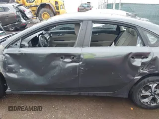 2021 Kia Forte LXS с VIN 3KPF24AD6ME356768, выставлен на аукционе IAAI как лот 42681277 с пробегом 48 360 миль миль и . История ставок и продаж доступна на DreamBid. Изображение 15.
