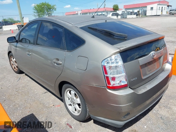2006 Toyota Prius with VIN JTDKB20U667543726, listed as a IAAI auction lot 42101090 with 196,358 mi miles. Bid and sale history available at carsss.com. Image 3.