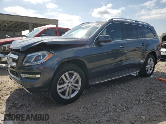 2014 Mercedes-Benz GL 450 with VIN 4JGDF7CE5EA385813, listed as a Copart auction lot 59361785 with 121,131 mi miles and Salvage title. Bid and sale history available at DreamBid. Image 1.