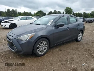 2016 Scion iA z VIN 3MYDLBZV6GY111964, wystawiony jako Copart lot #58172265 z przebiegiem 98 620 mil mil oraz Szkoda całkowita • Salvage title. Historia ofert i sprzedaży dostępna na DreamBid. Obrazek 1.