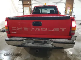 2000 Chevrolet Silverado 2500 z VIN 1GCGK24UXYE270241, wystawiony jako Copart lot #44511845 z przebiegiem 120 905 mil mil oraz Czysty tytuł • Clean title. Historia ofert i sprzedaży dostępna na DreamBid. Obrazek 10.