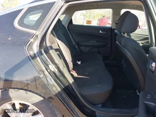 2019 Kia Optima LX with VIN 5XXGT4L30KG279244, listed as a IAAI auction lot 41914693 with 1 mi miles. Bid and sale history available at carsss.com. Image 8.