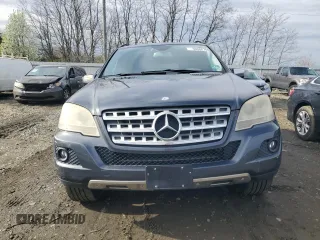 2010 Mercedes-Benz M 350 z VIN 4JGBB8GB5AA549449, wystawiony jako Copart lot #50080765 z przebiegiem 125 406 mil mil oraz Szkoda całkowita • Salvage title. Historia ofert i sprzedaży dostępna na DreamBid. Obrazek 5.