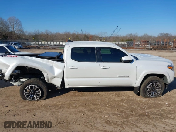 2021 Toyota Tacoma 4WD SR5 with VIN 3TYDZ5BN3MT001860, listed as a IAAI auction lot 41269423 with 23,378 mi miles. Bid and sale history available at carsss.com. Image 13.