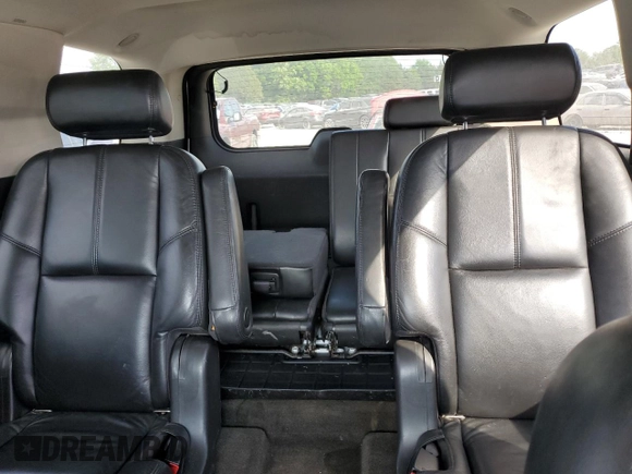 2007 GMC Yukon Denali z VIN 1GKFK63877J383310, wystawiony jako Copart lot #56122105 z przebiegiem 250 797 mil mil oraz Czysty tytuł • Clean title. Historia ofert i sprzedaży dostępna na DreamBid. Obrazek 10.