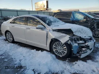 2014 Lincoln MKZ with VIN 3LN6L2GK7ER830501, listed as a Copart auction lot 41622465 with 106,063 mi miles and Salvage title. Bid and sale history available at DreamBid. Image 4.