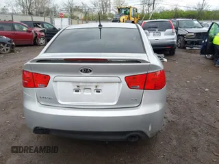 2010 Kia Forte SX with VIN KNAFW4A39A5230517, listed as a IAAI auction lot 41953297 with 154,711 mi miles. Bid and sale history available at carsss.com. Image 17.