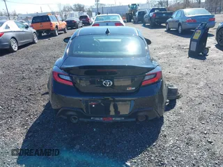 2025 Toyota 86 Premium с VIN JF1ZNBE12S9751742, выставлен на аукционе IAAI как лот 41856067 с пробегом 1 272 миль миль и . История ставок и продаж доступна на DreamBid. Изображение 15.