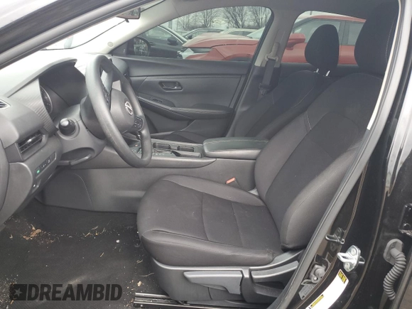 2024 Nissan Sentra S z VIN 3N1AB8BV1RY282855, wystawiony jako Copart lot #43972635 z przebiegiem 19 728 mil mil oraz Szkoda całkowita • Salvage title. Historia ofert i sprzedaży dostępna na DreamBid. Obrazek 7.