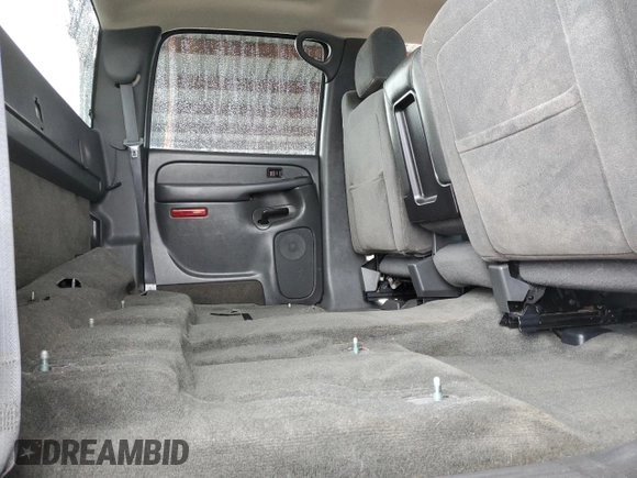 2005 Chevrolet Silverado 1500 LT with VIN 2GCEK13T251104643, listed as a Copart auction lot 48961945 with 241,862 mi miles and Salvage Title. Bid and sale history available at DreamBid. Image 10.