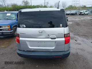 2010 Honda Element EX with VIN 5J6YH2H7XAL001627, listed as a IAAI auction lot 41961495 with 280,088 mi miles and . Bid and sale history available at DreamBid. Image 16.