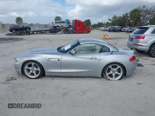 2016 BMW Z4 sDrive28i with VIN WBALL5C51G5A20361, listed as a IAAI auction lot 40739134 with 1 mi miles. Bid and sale history available at carsss.com. Image 14.
