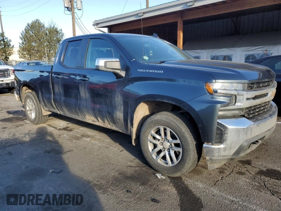 2020 Chevrolet Silverado 1500 LT with VIN 1GCRYDED4LZ264728, listed as a Copart auction lot 47539865 with 152,936 mi miles and Salvage Title. Bid and sale history available at carsss.com. Image 4.