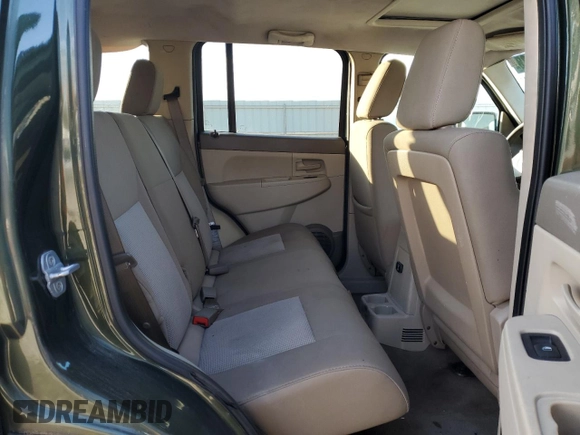 2008 Jeep Liberty Sport with VIN 1J8GN28K58W261546, listed as a Copart auction lot 42100085 with 162,876 mi miles and Non Repairable. Bid and sale history available at carsss.com. Image 10.