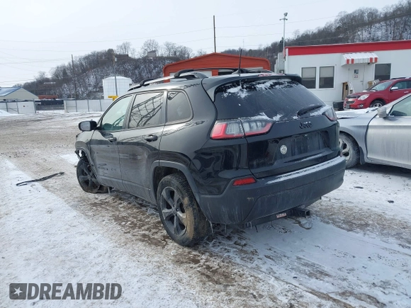 2019 Jeep Cherokee Latitude Plus with VIN 1C4PJMLB2KD472728, listed as a IAAI auction lot 41342695 with 66,000 mi miles and . Bid and sale history available at carsss.com. Image 3.