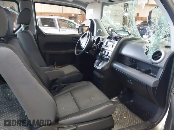 2004 Honda Element EX with VIN 5J6YH28584L013343, listed as a IAAI auction lot 42855052 with 163,544 mi miles and . Bid and sale history available at DreamBid. Image 5.